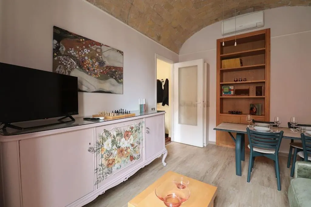 Termini Treasure - Elegant Retreat Apartment Rome